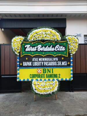 Papan Bunga Duka di Nangerang