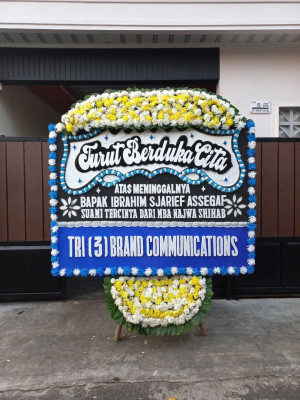 Papan Bunga Duka di Nangerang